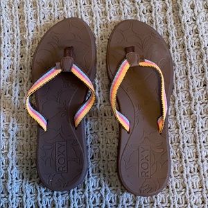 Roxy flip flops